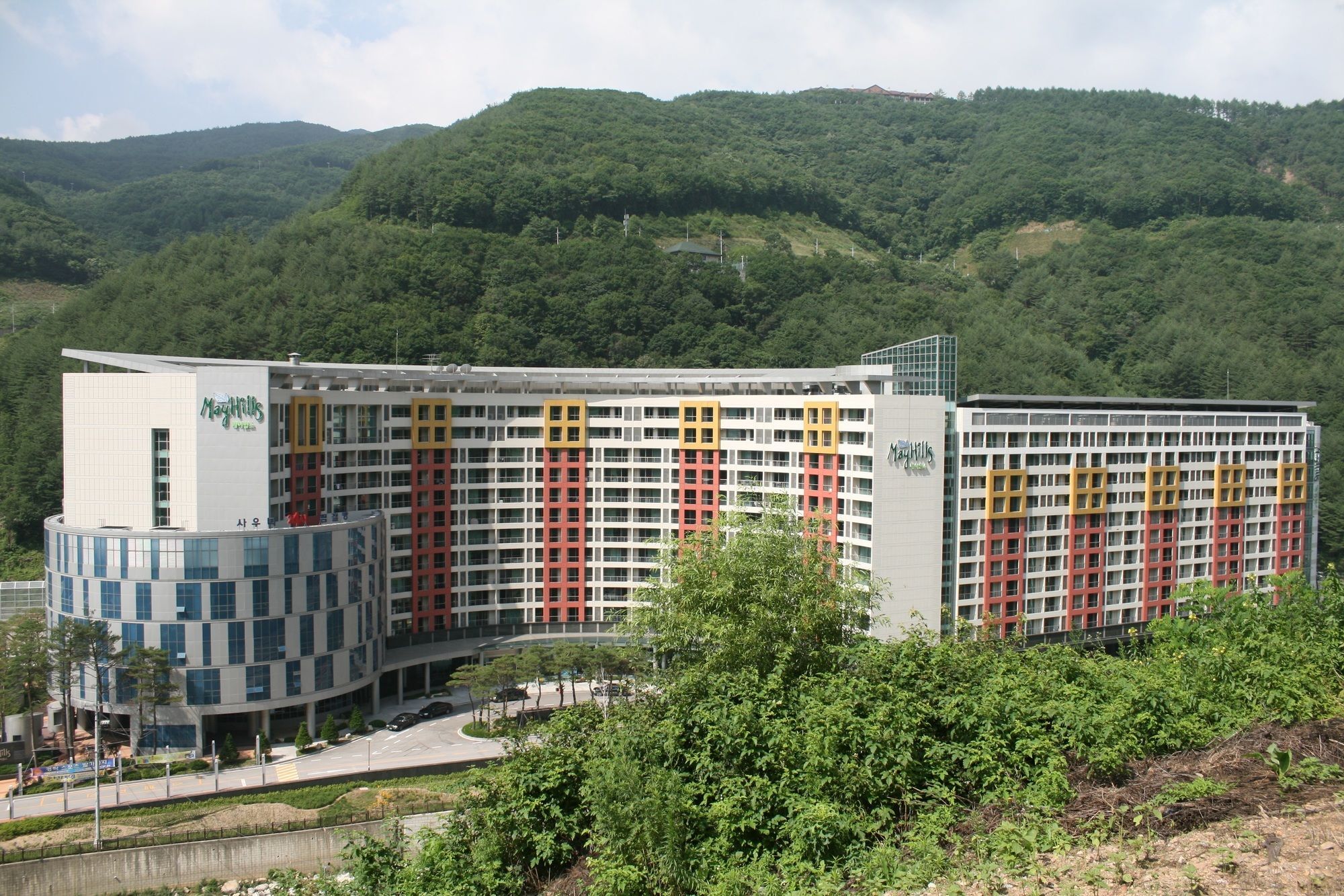 Mayhills